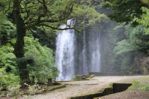 滝之下大滝公園:鹿児島市内中山にある知られざる大滝