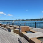 桜島溶岩なぎさ公園足湯：絶好のロケーションの中、無料で楽しめる足湯