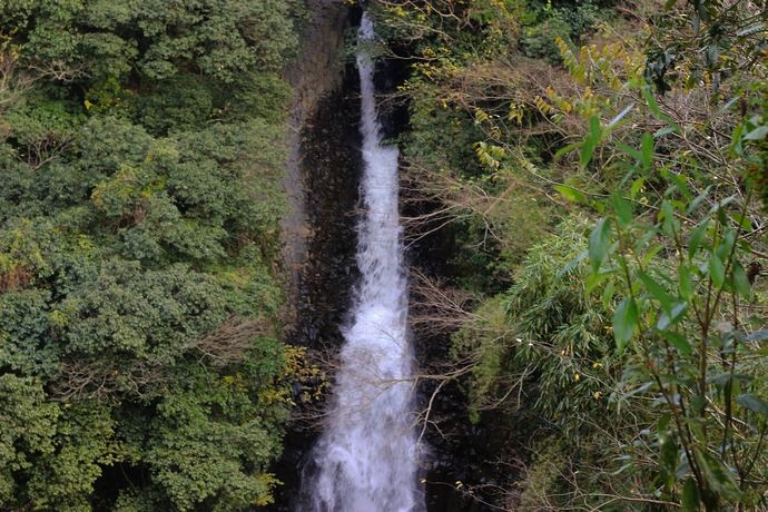 郷田滝（白糸の五反滝）