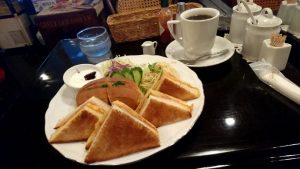 【騎射場】コーヒーハウスヒラタ：昔ながらの純喫茶で過ごす静かな時間