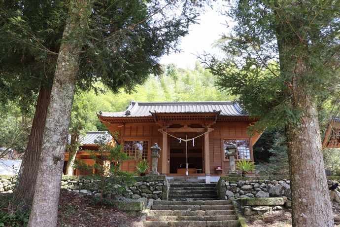 【薩摩川内市】斧渕の諏訪神社：建立から600年以上！静かな境内で過ごす時間