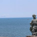 【指宿市】花瀬望比公園：遠くフィリピンの地で亡くなられた方々の慰霊と世界平和を祈念する地