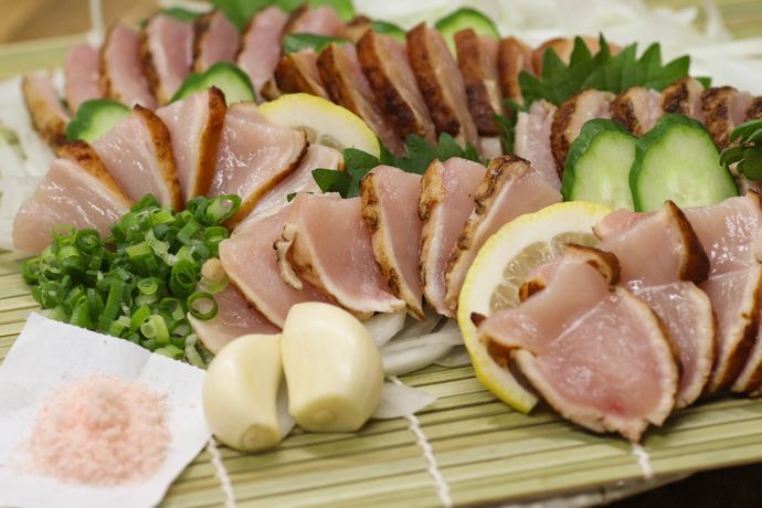 閉店 本家薩摩鶏政 はまる人が続出する燻製鶏刺しが美味すぎた件