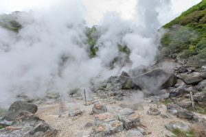 八幡大地獄：栗野岳温泉が誇る噴気孔の数々！大地のエネルギーを堪能しよう！【湧水町】